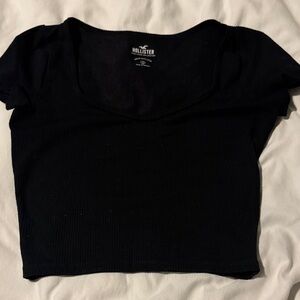Hollister Women's Classic Black Crop Top
